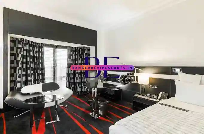 Sex Services in Le Meriden