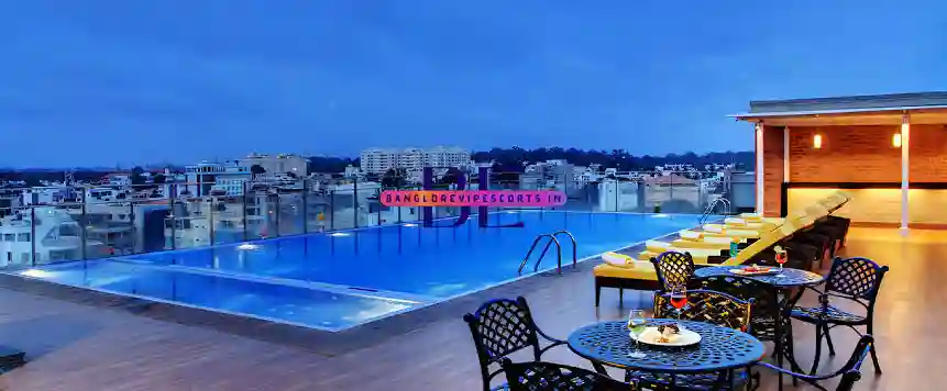 Sex Services in Royal Orchid