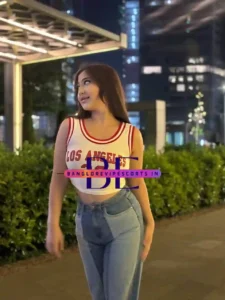 Pictures of Ivory Escort Girl