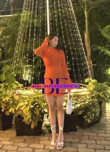 Pictures of Medina Escort Girl