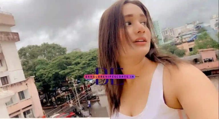 Pictures of Jasleen Escort Girl