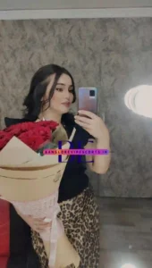 Tajak call girl Safiya