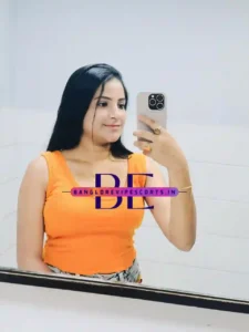 Pictures of Monica Escort Girl