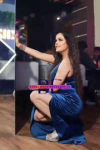 Uzbek Elvira Escort girl