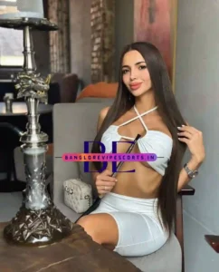 Pictures of Masha Escort Girl