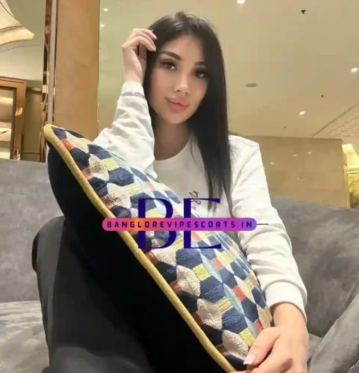 Escort Profile of Lily