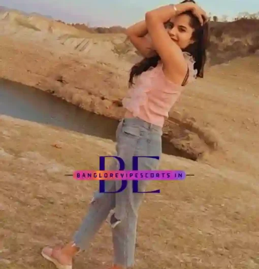 Images of a Working Lady