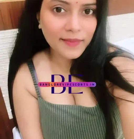 Escort Profile of Shruti