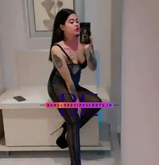 Images of a Working Lady