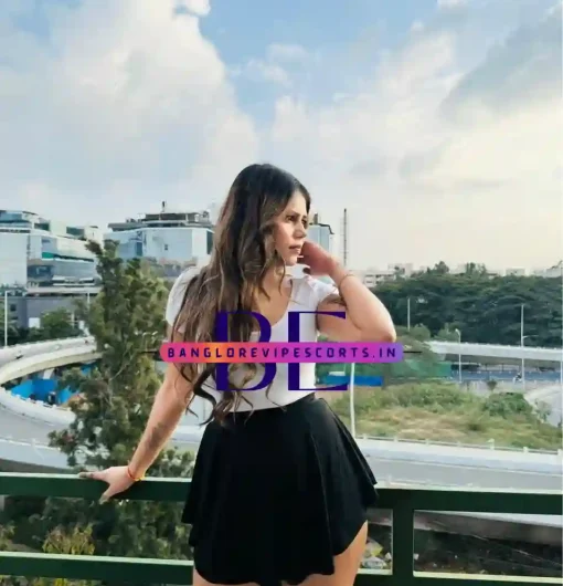 Images of a Working Lady