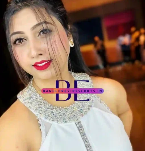 Images of a Working Lady