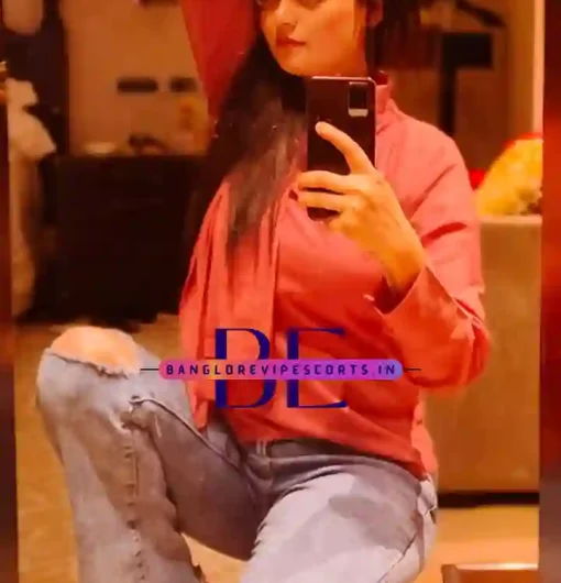 Images of a Working Lady