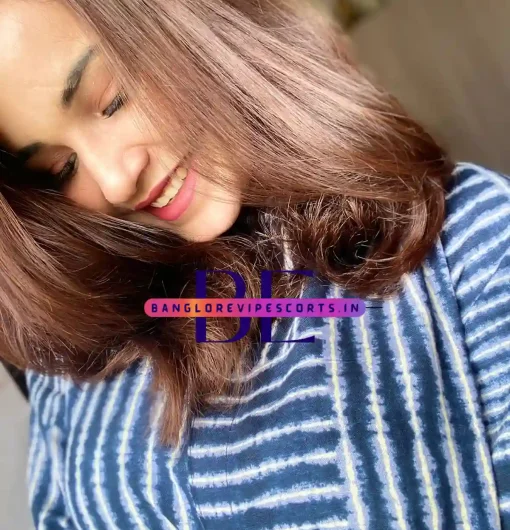 Photos of Suhana Escort Girl