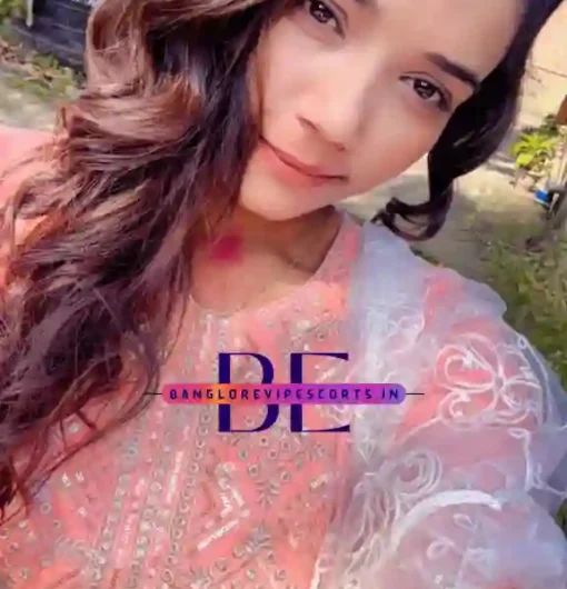 Images of a Working Lady