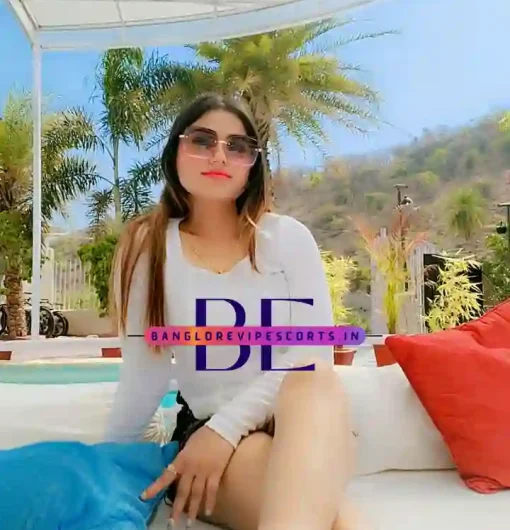 Images of a Working Lady