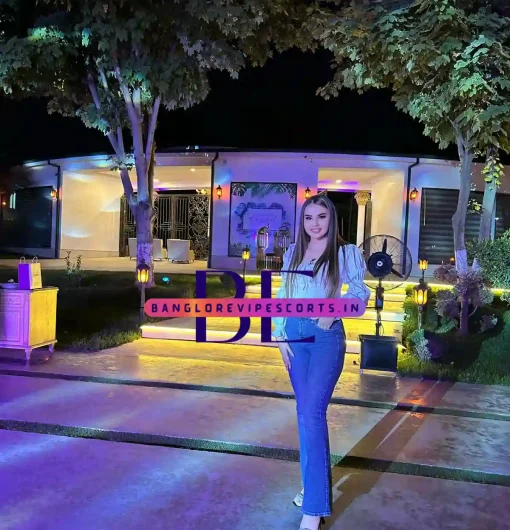 Images of a Working Lady