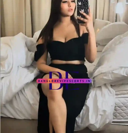 Images of a Working Lady