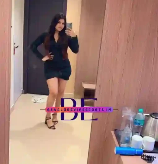 Images of a Working Lady