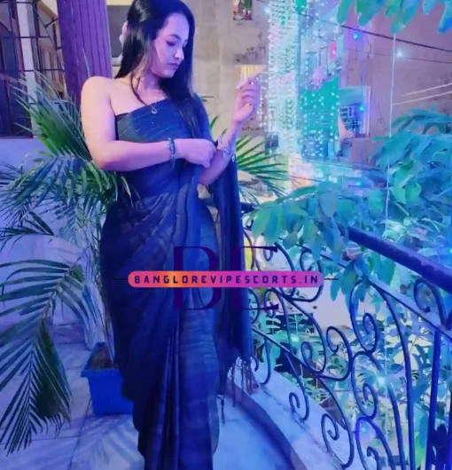 Images of a Working Lady