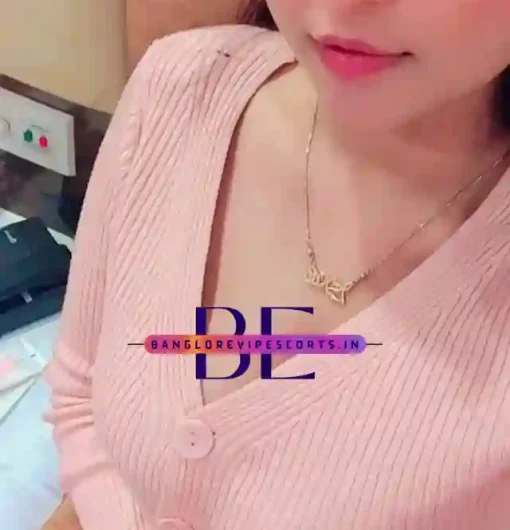 Images of a Working Lady