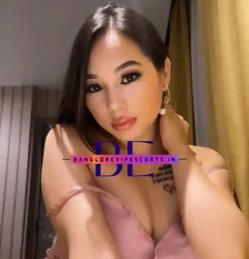 Photos of Medina Escort Girl