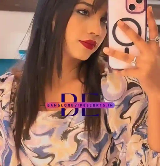 Images of a Working Lady