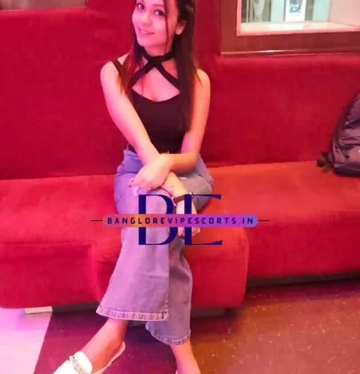 Escort Profile of Deeya