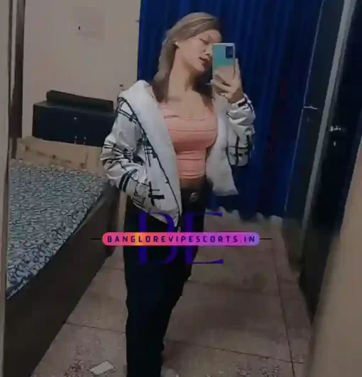 Escort Profile of Sneha