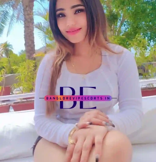 Images of a Working Lady