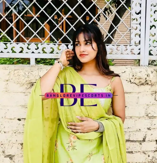 Images of a Working Lady