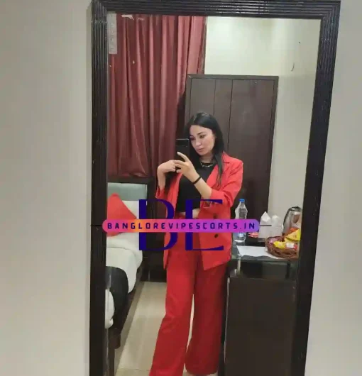 Images of a Working Lady