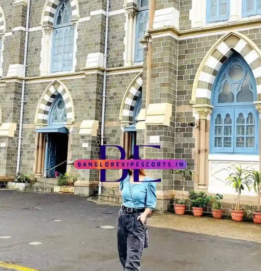 Escort Profile of Ruhi