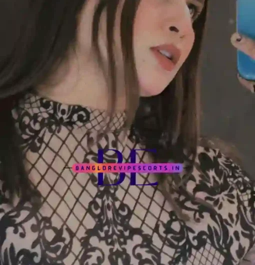 Images of a Working Lady