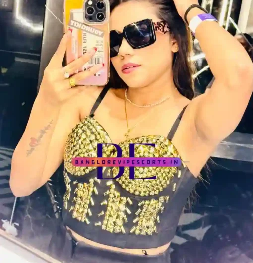 Escort Profile of Mahi