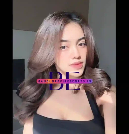 Photos of Hema Escort Girl