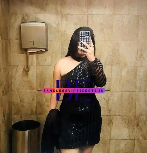 Escort Profile of Ruhi