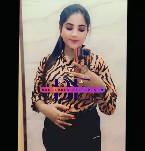 Photos of Monica Escort Girl