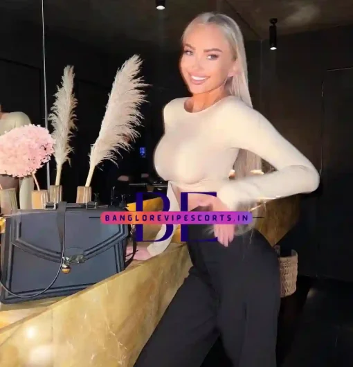 Images of a Working Lady