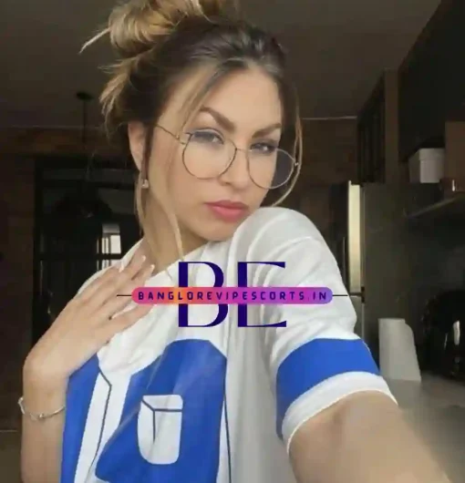 Images of a Working Lady