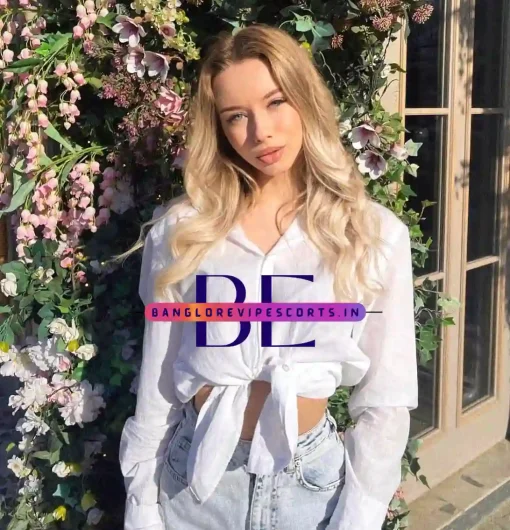 Photos of Claudia Escort Girl