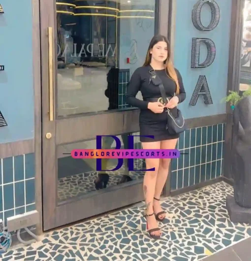 Images of a Working Lady