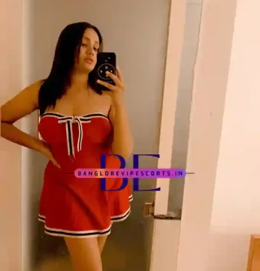 Pictures of Jasleen Escort Girl