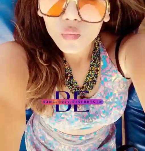 Photos of Priya Escort Girl