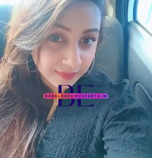 Photos of Manisha Escort Girl