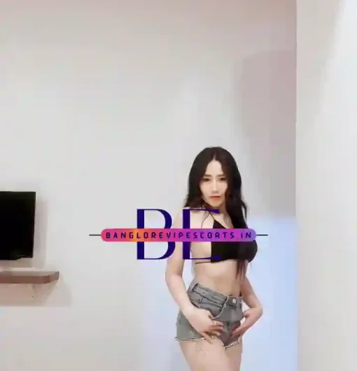 Pictures of Do-Yun Escort Girl