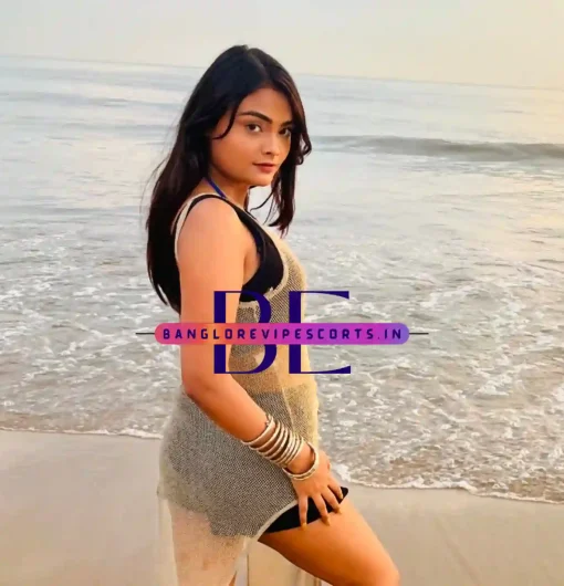 Pictures of Aila Escort Girl