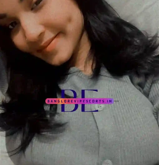 Photos of Suhana Escort Girl