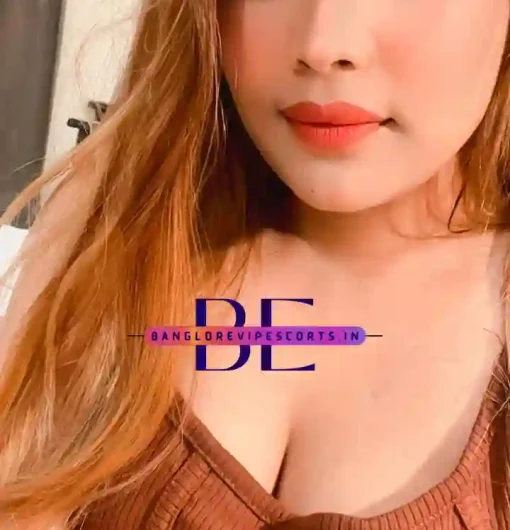 Pictures of Ishani Escort Girl