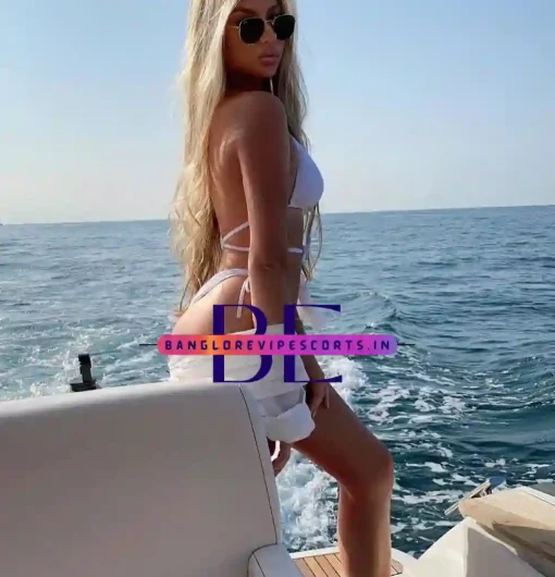 Photos of Selena Escort Girl