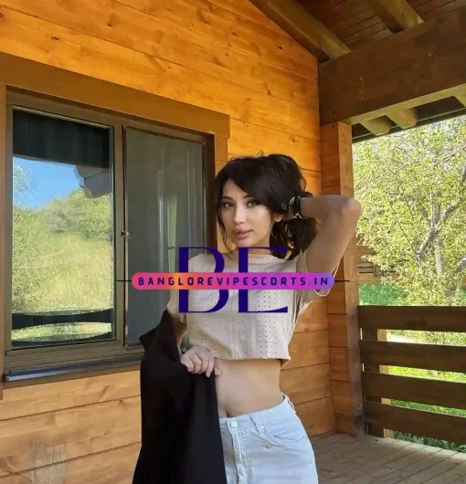 Pictures of Nurul Escort Girl